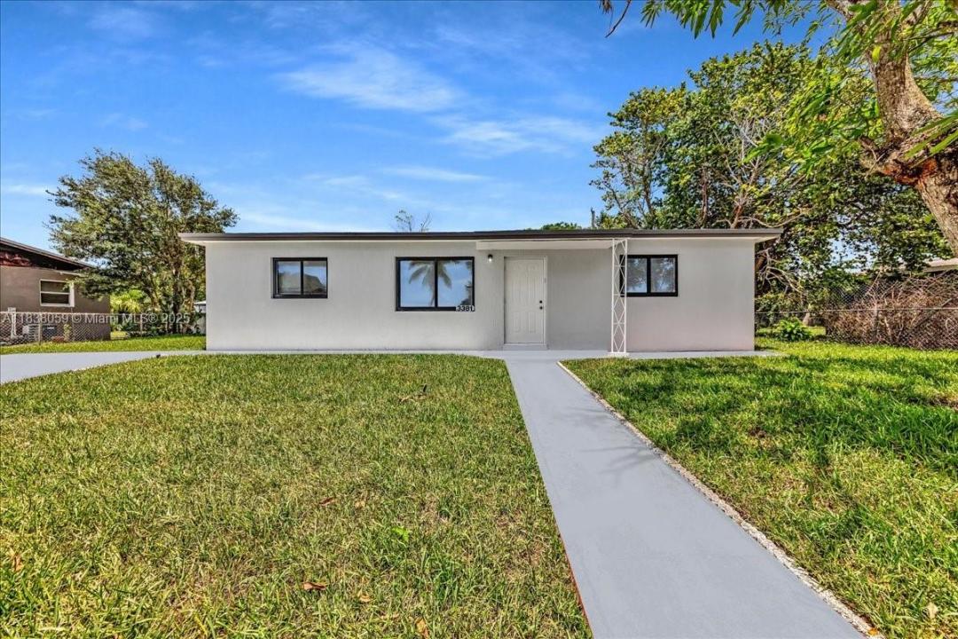3381 NW 210th Ter, Miami Gardens, Florida 33056, Estados Unidos