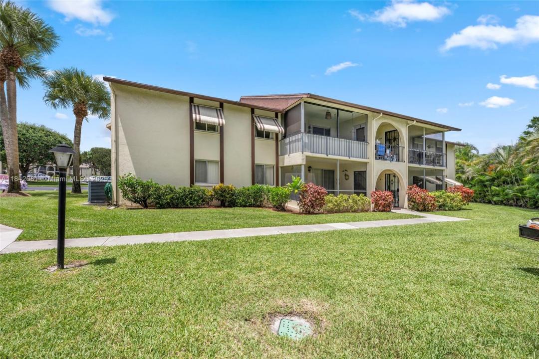 5839 La Pinata Blvd C-2, Green Acres, Flórida 33463, Estados Unidos