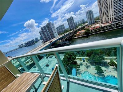 19390 Collins Ave 1405, Sunny Isles Beach, Florida 33160, USA