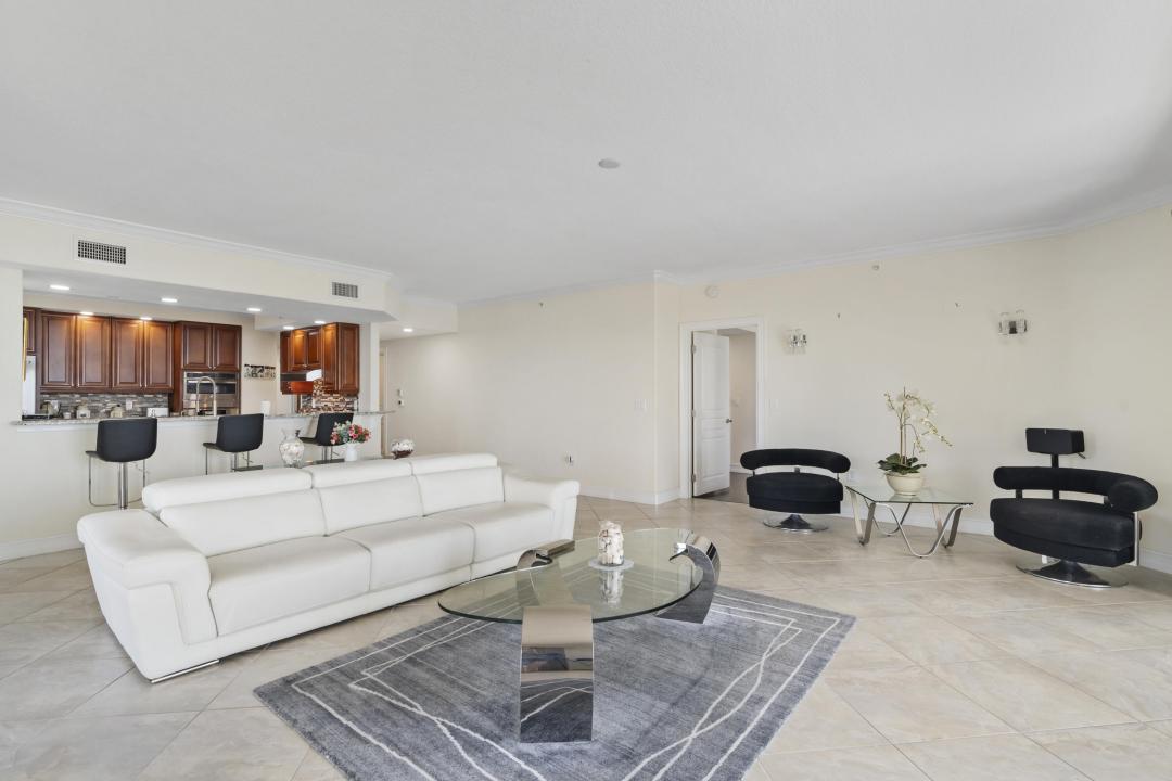 4180 N Highway A1a 305b, Hutchinson Island, Flórida 34949, Estados Unidos