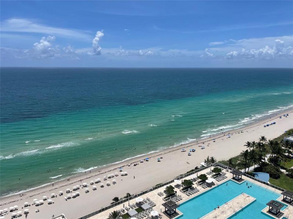 1830 S Ocean Dr 2406, Hallandale Beach, Florida 33009