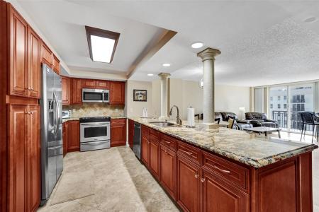 1149 Hillsboro Mile 904, Hillsboro Beach, Florida 33062