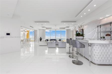 17875 Collins Ave PH4701, Sunny Isles Beach, Florida 33160, USA