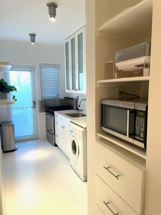 1616 Euclid Ave 14, Miami Beach, Floryda 33139, USA