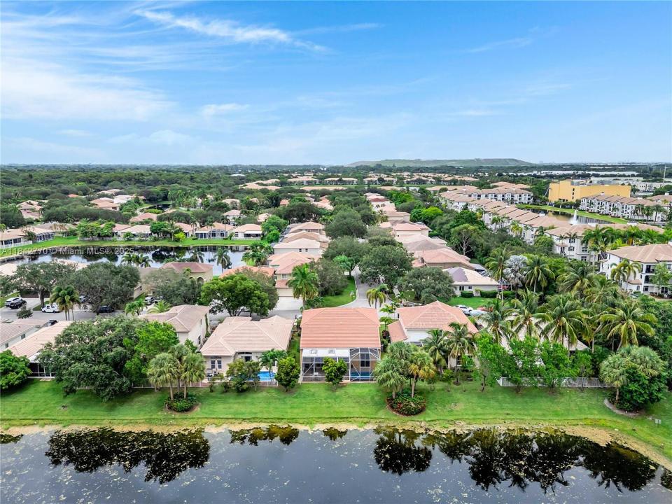 4811 NW 55th Dr, Coconut Creek, Florida 33073