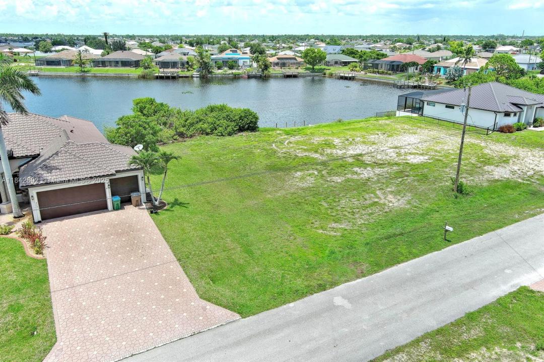 401 NW 24th Ter, Cape Coral, Floride 33993, États-Unis