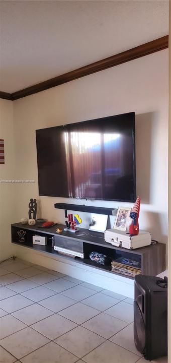 8085 NW 8 ST 6, Unincorporated Dade County, Florida 33126