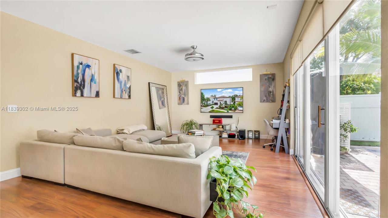 15521 SW 50th Ct, Miramar, Florida 33027, Amerika Birleşik Devletleri