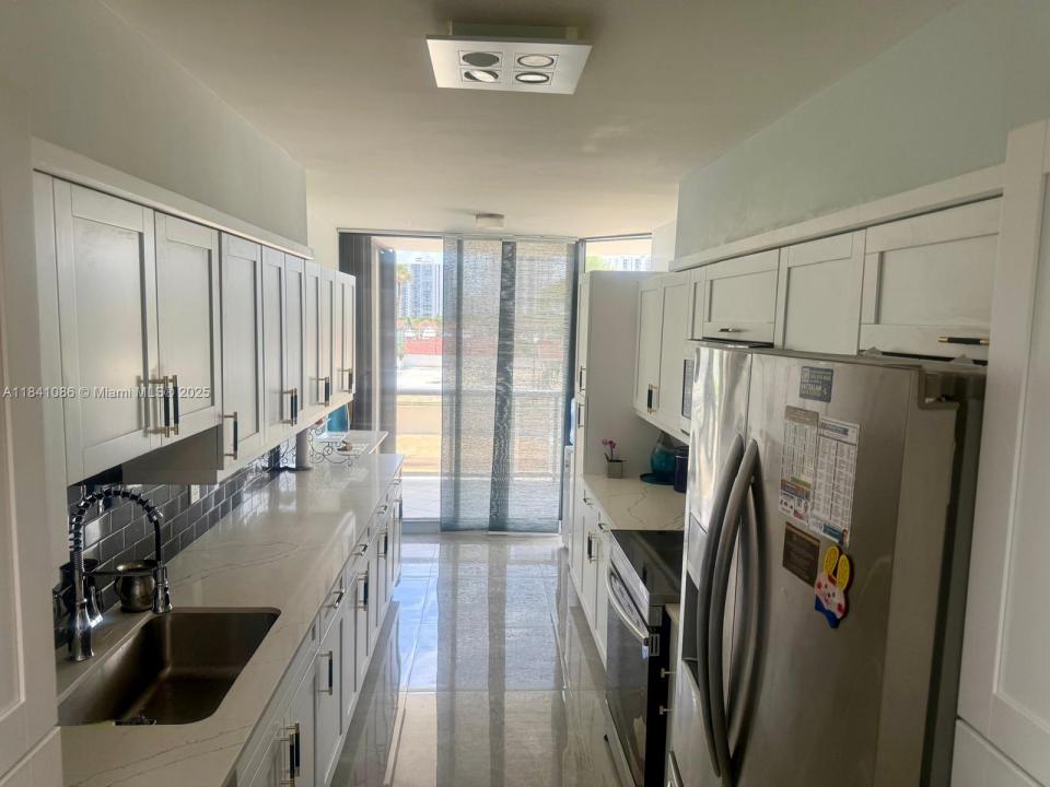 3640 Yacht Club Dr 410, Aventura, Florida 33180, HOA KỲ
