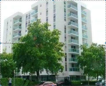 1035 West Ave 302, Miami Beach, Florida 33139, USA
