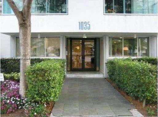 1035 West Ave 302, Miami Beach, פלורידה 33139, ארצות הברית של אמריקה 