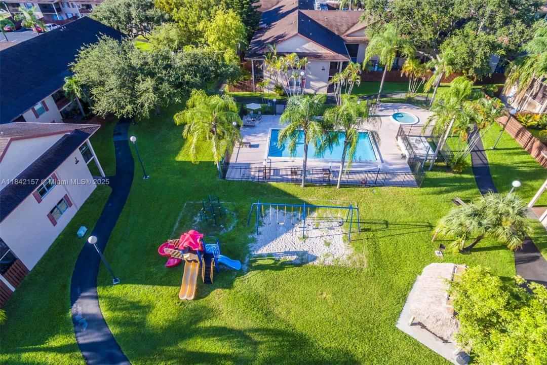 11209 SW 88th St 204B, Miami, 佛罗里达州 33176, 美国
