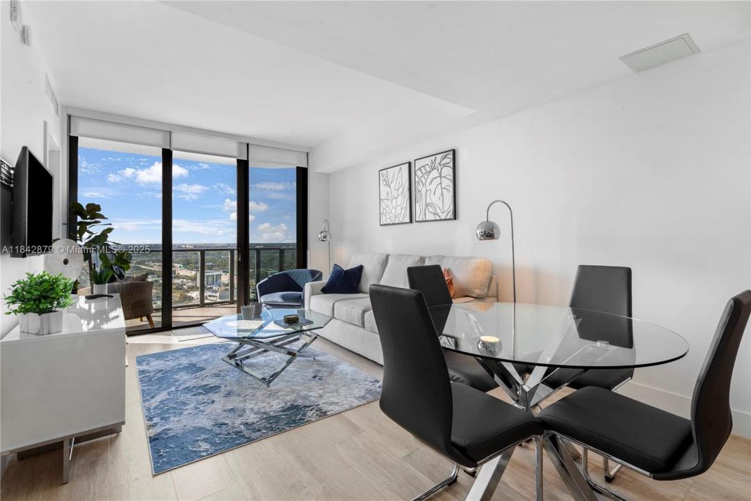 121 NE 34th St 2410, Miami, Floride 33137, États-Unis