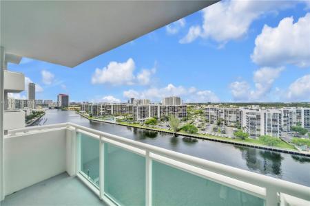 3000 S Ocean Dr 1208, Hollywood, Florida 33019, USA