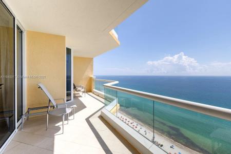 17875 Collins Ave 2703, Sunny Isles Beach, Florida 33160, USA
