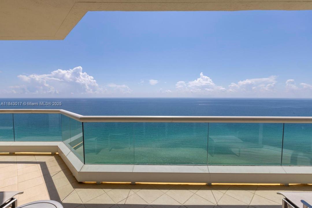 17875 Collins Ave 2703, Sunny Isles Beach, Florida 33160, Estados Unidos