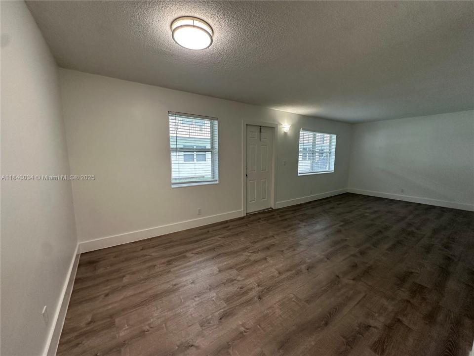 2500 Johnson St 8, Hollywood, フロリダ 33020, アメリカ合衆国