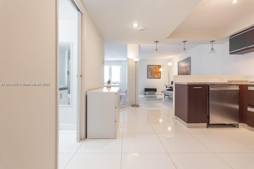 2301 Collins Ave 1023, Miami Beach, Flórida 33139, Estados Unidos