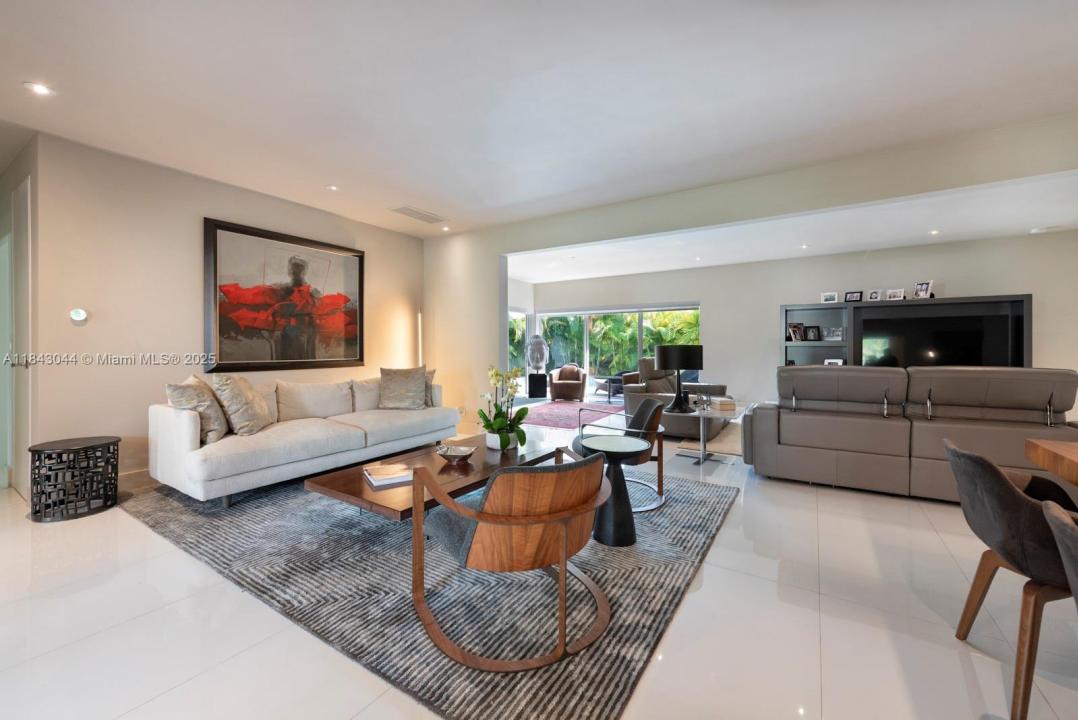 1270 NE 97th St 1270, Miami Shores, Florida 33138
