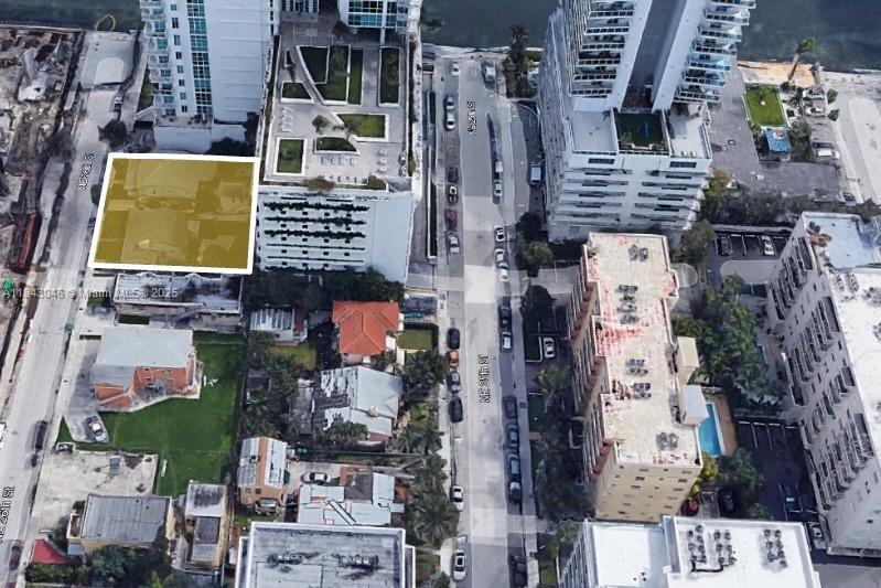 702 NE 26th St, Miami, Florida 33137