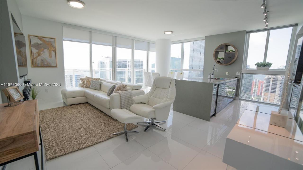 1080 BRICKELL AVE 4100, Miami, Florida 33131, HOA KỲ