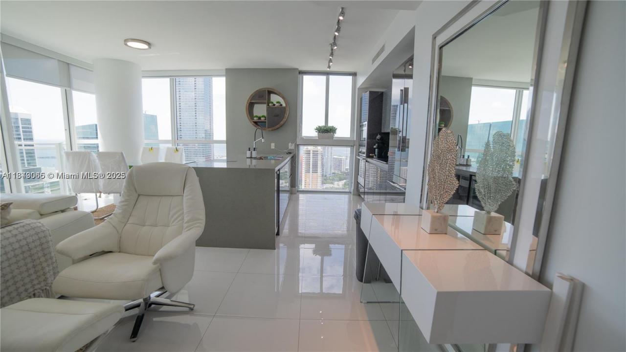 1080 BRICKELL AVE 4100, Miami, Florida 33131, HOA KỲ