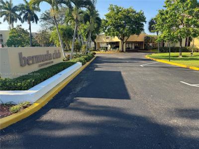 6150 NW 62nd St 312, Tamarac, Florida 33319, USA