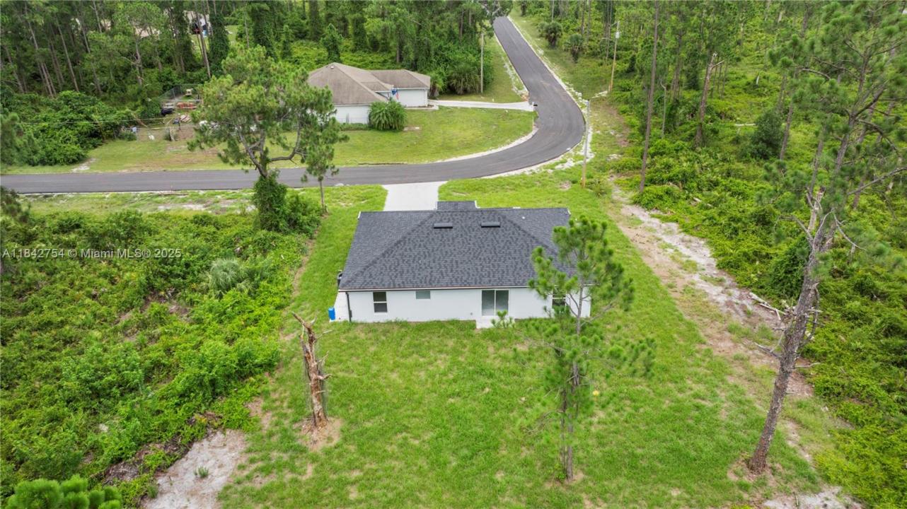 1034 GREEN FIELD ST, Lehigh Acres, Florida 33974