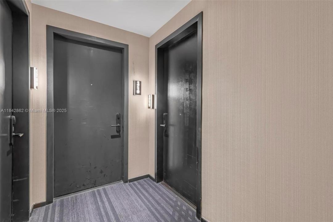 398 NE 5th St 1711, Miami, فلوريدا 33132, الولايات المتحدة