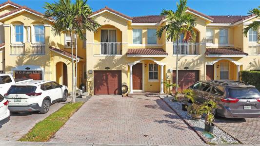 14973 SW 8th Ter, Miami, Florida 33194, USA