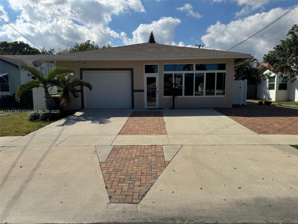350 SW 2nd Ave, Dania Beach, 佛罗里达州 33004, 美国