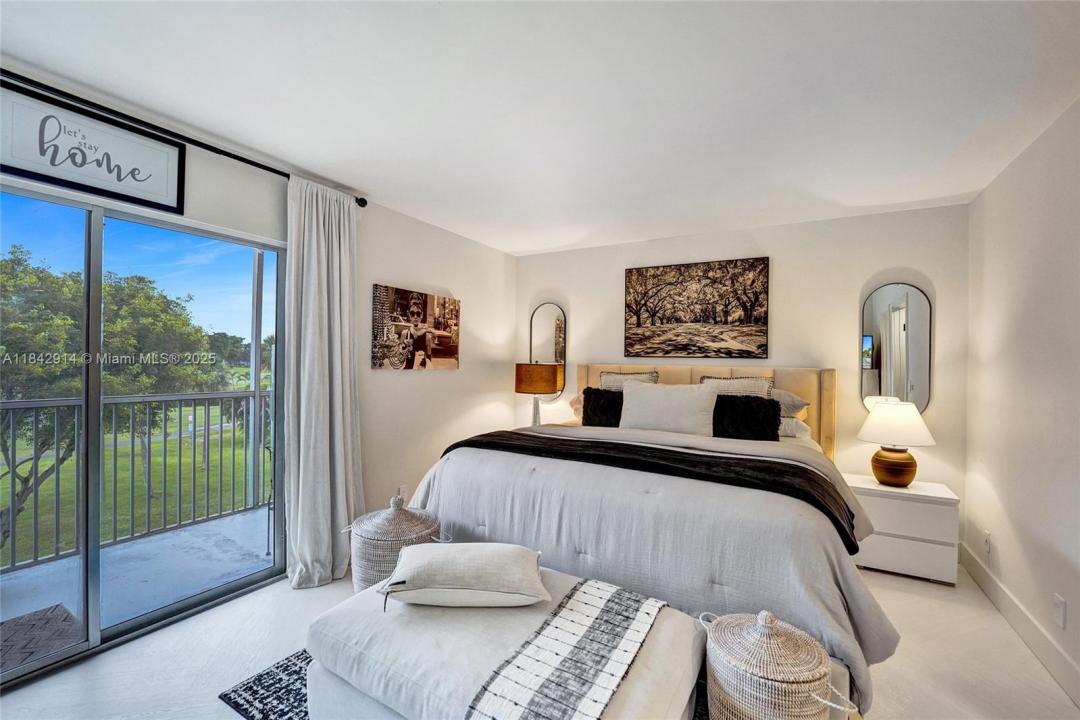 850 SW 133rd Ter 316B, Pembroke Pines, Florida 33027, Amerika Birleşik Devletleri