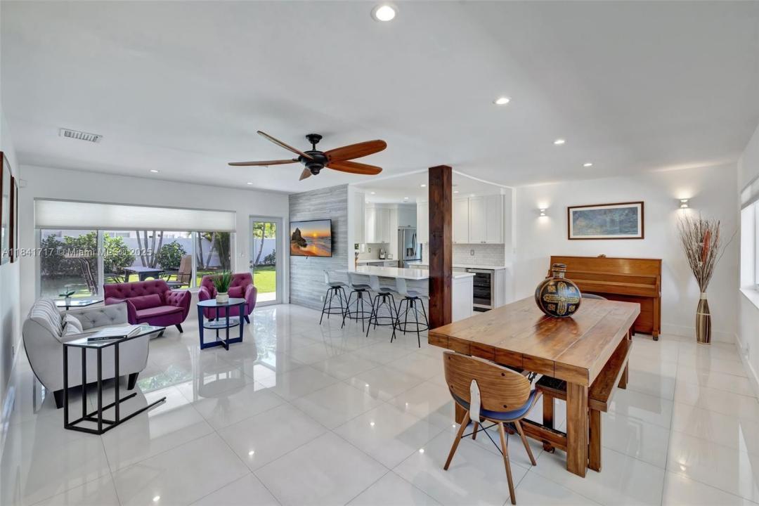 2506 NE 30th St, Fort Lauderdale, Florida 33306