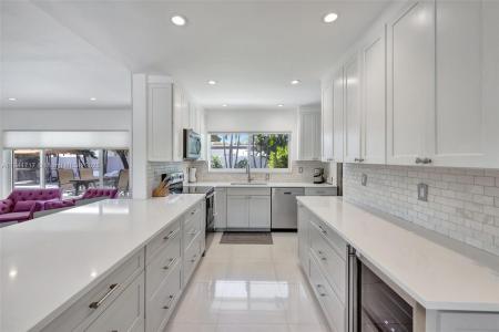 2506 NE 30th St, Fort Lauderdale, Florida 33306, USA