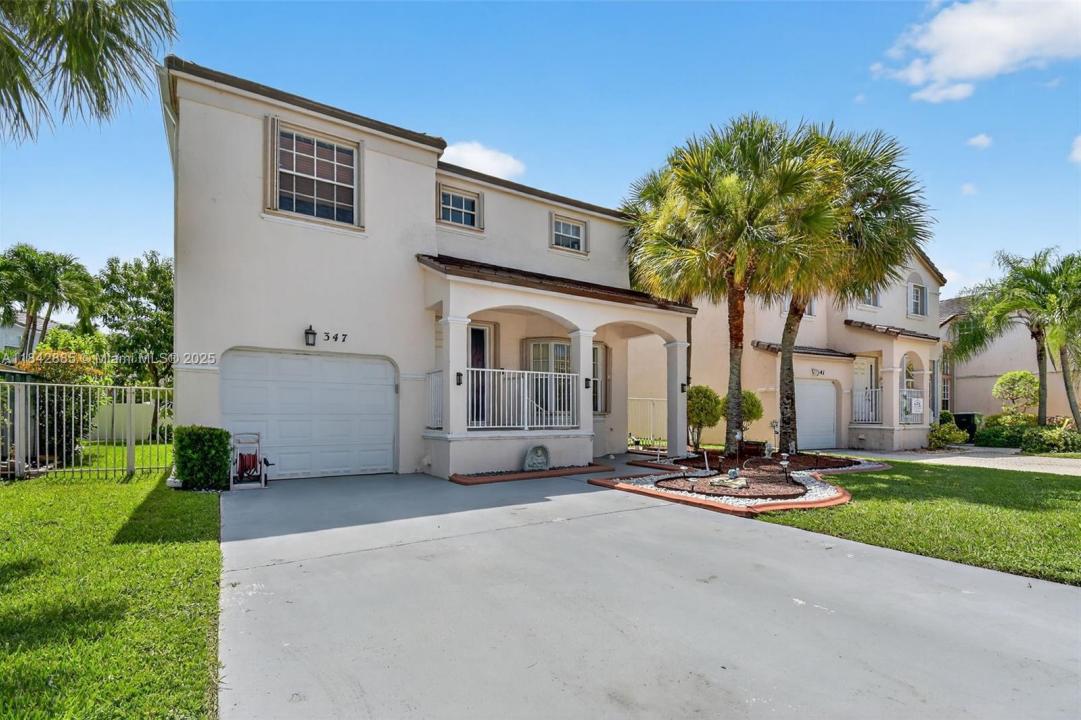 347 NW 153rd Ln, Pembroke Pines, Flórida 33028, Estados Unidos