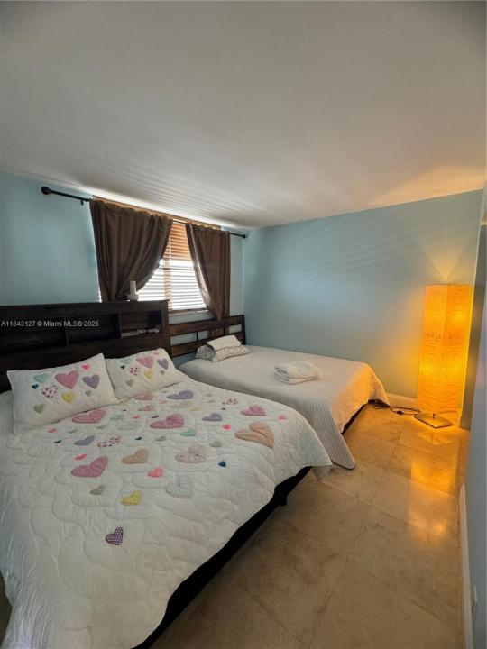 3545 NE 166th St 703, North Miami Beach, 佛羅里達州 33160, 美國