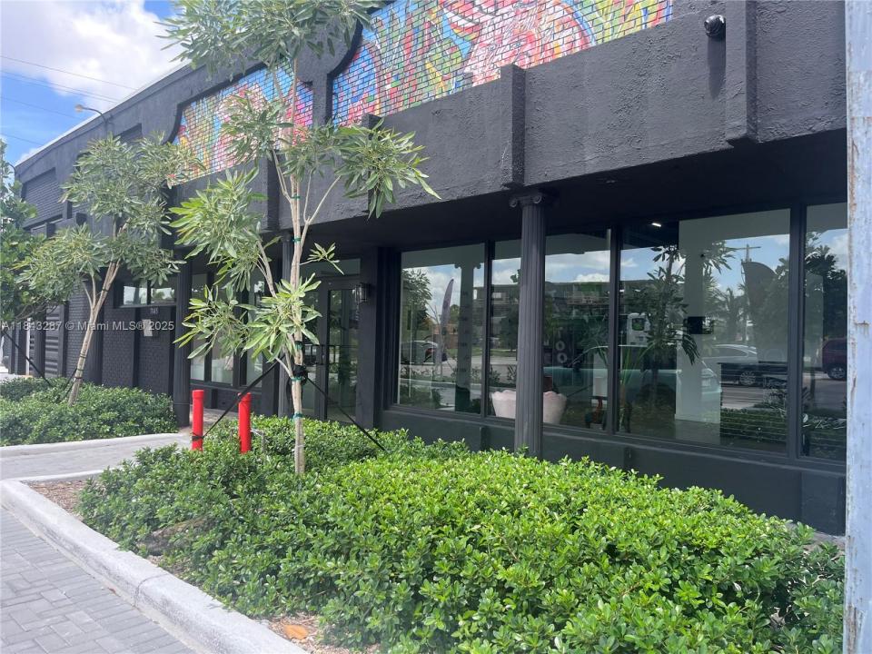 7445 W 4th Ave, Hialeah, Florida 33014