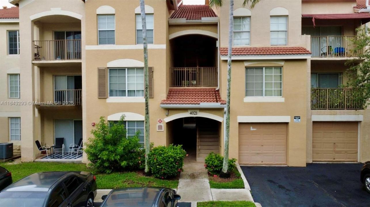 4021 San Marino Blvd 102, West Palm Beach, פלורידה 33409, ארצות הברית של אמריקה 