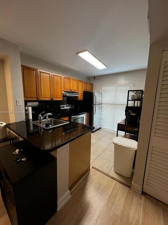2575 SW 27th Ave 407, Miami, Florida 33133