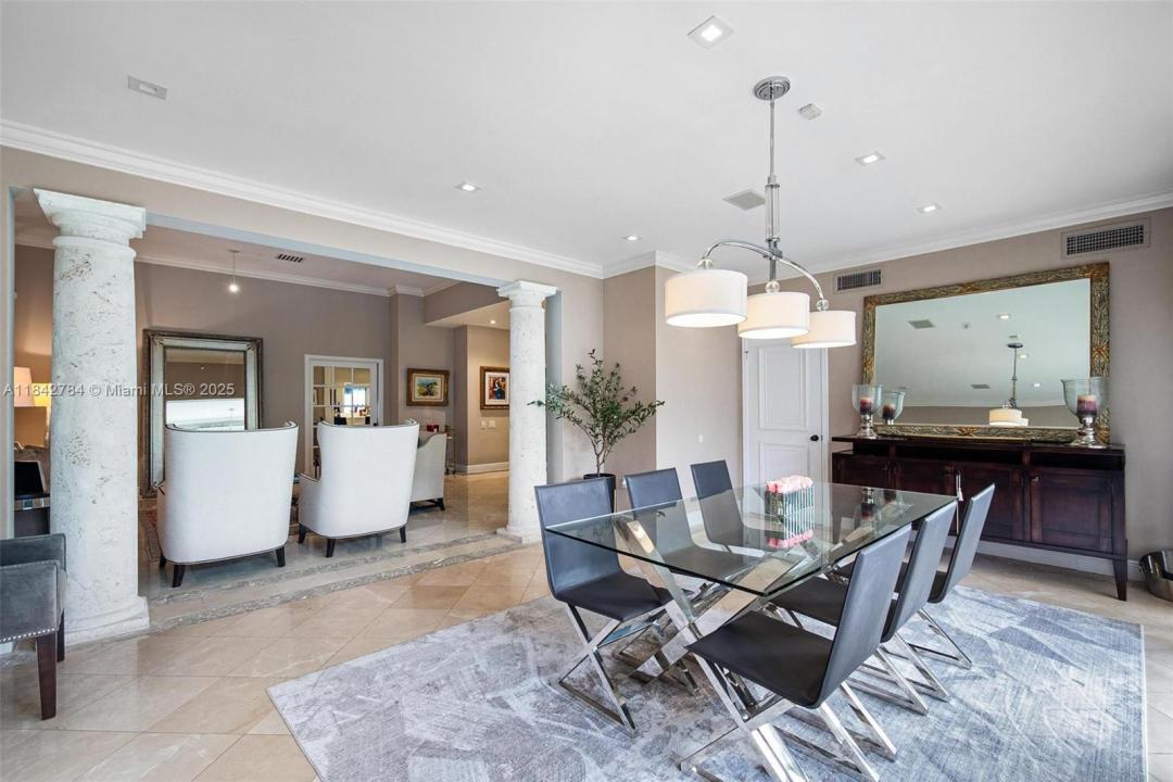 2000 S Bayshore Dr 69, Miami, 佛罗里达州 33133, 美国