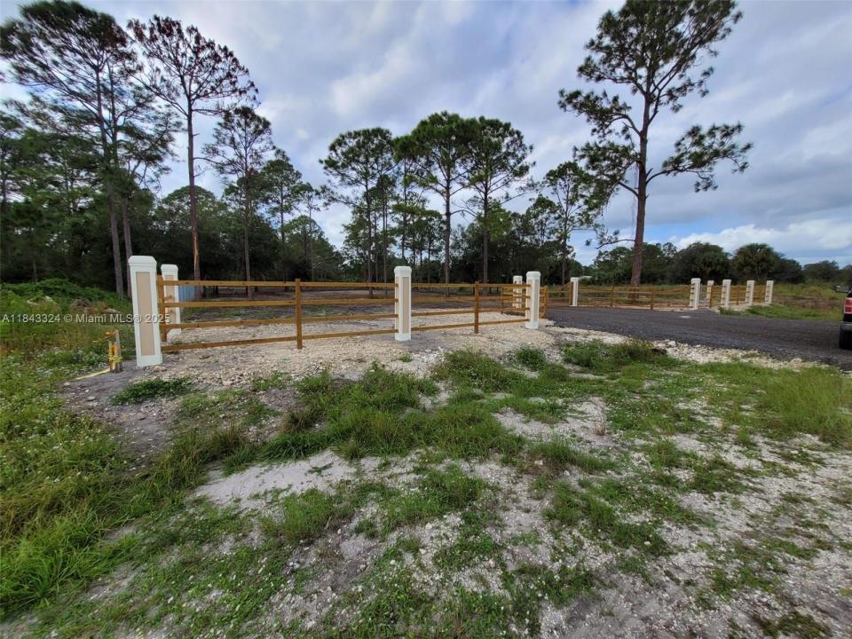 610 S Quebrada St, Clewiston, 佛羅里達州 33440, 美國