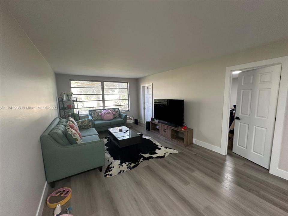7500 NW 17th St 102, Plantation, Flórida 33313, Estados Unidos
