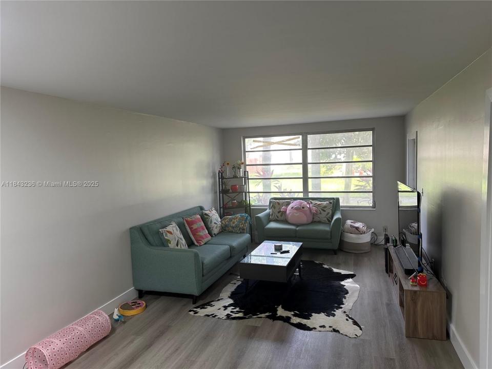 7500 NW 17th St 102, Plantation, Flórida 33313, Estados Unidos