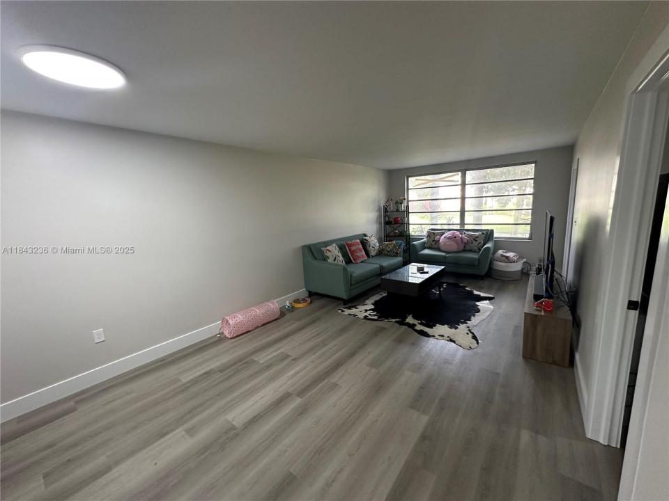 7500 NW 17th St 102, Plantation, Flórida 33313, Estados Unidos
