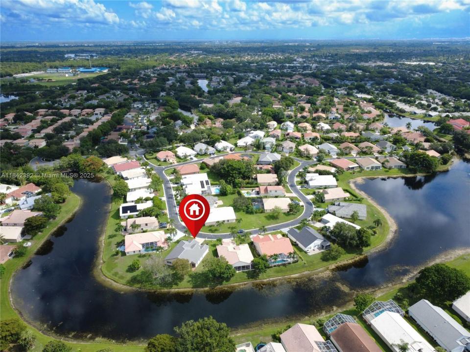 2549 Egret Lake Dr, Green Acres, Florida 33413