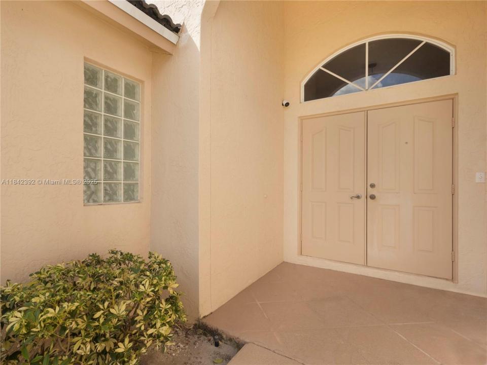 2549 Egret Lake Dr, Green Acres, Florida 33413