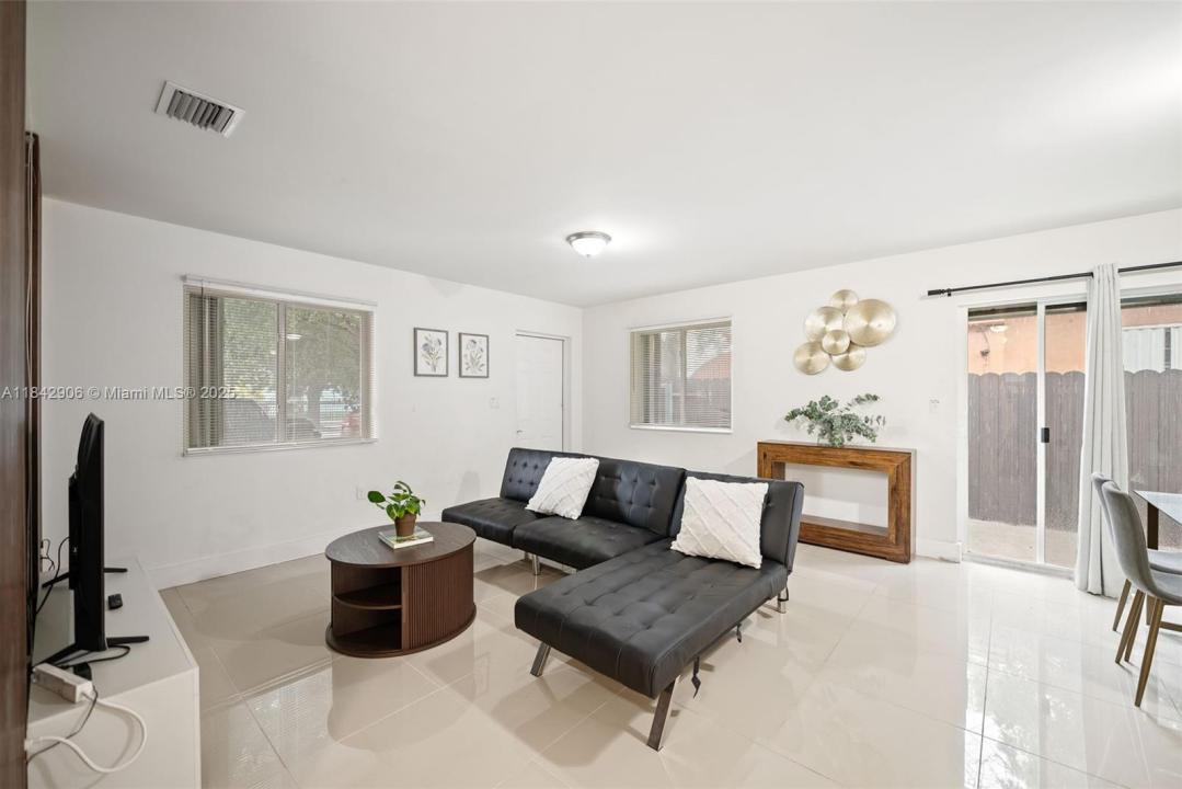 6723 NW 6th Ave, Miami, فلوريدا 33150, الولايات المتحدة