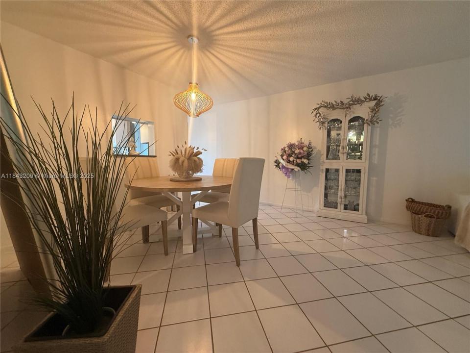 2403 Antigua Cir K1, Coconut Creek, Florida 33066