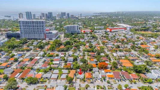 2946 SW 26th St, Miami, Florida 33133, USA