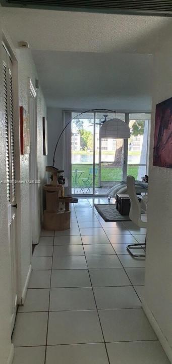 9430 Poinciana Pl 105, Davie, Флорида 33324, Соединенные Штаты